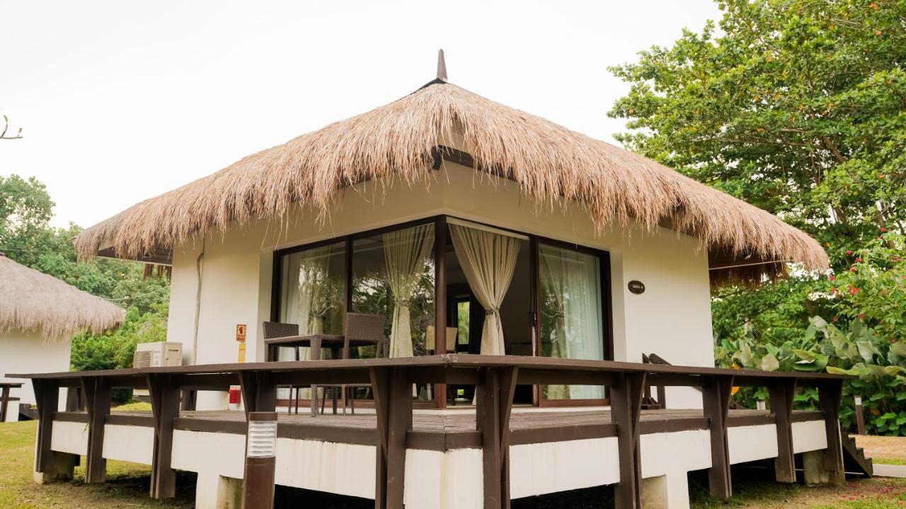 Hijo Resorts Davao Tagum Exterior photo
